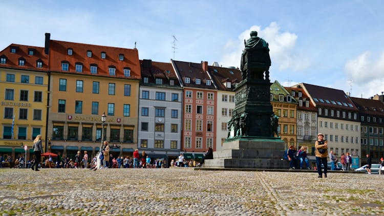 Self-guided Discovery Walk in Munich’s Old Town