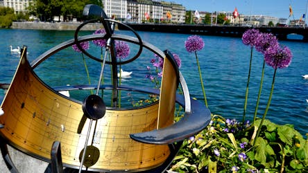 Self-guided Discovery Walk in Geneva’s lake area