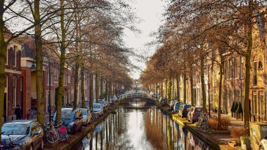 Promenade découverte autoguidée dans les ruelles secrètes de Delft et la céramique bleue