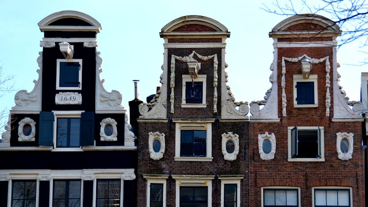 Self-guided discovery walk in Amsterdam’s Jordaan neighborhood