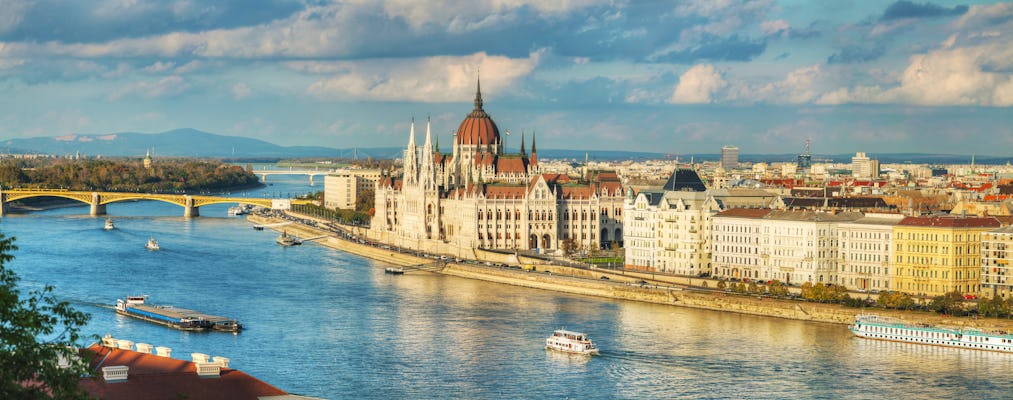 Prywatny rejs łodzią po Budapeszcie trwający jedną lub dwie godziny