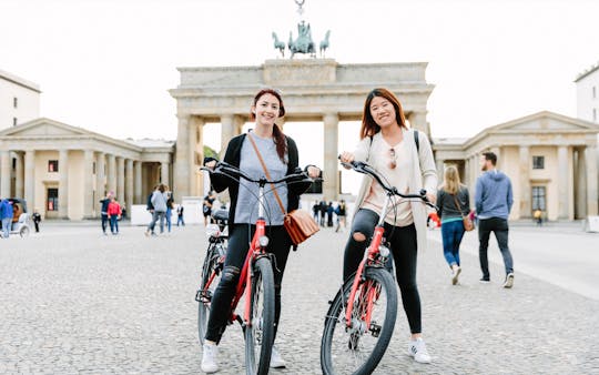 Tour de bicicleta pelos destaques de Berlim
