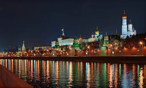 Red square_night_view from river.jpg