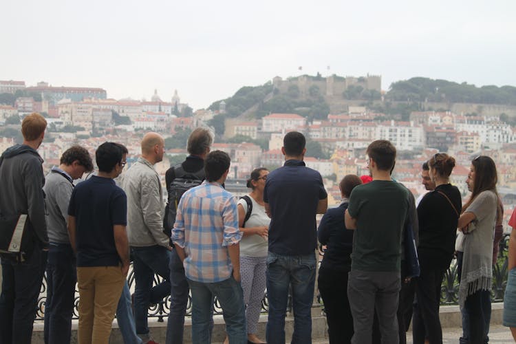 Lisbon Essential Tour: History, Stories and Lifestyle