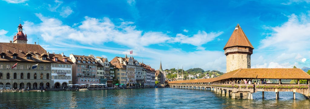 Private walking tour of Lucerne