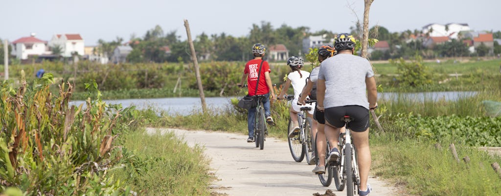 Hoi An Bike and Sunset Boat Tour