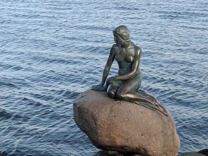 Copenhagen city game – the Little Mermaid and the Prince