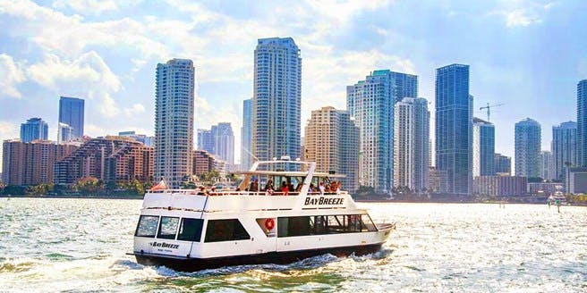 Crucero en barco por la bahía de Biscayne