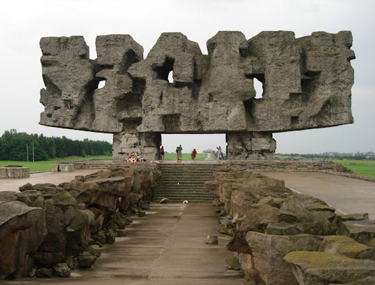 Visita guiada privada ao Campo de Concentração Majdanek de Varsóvia