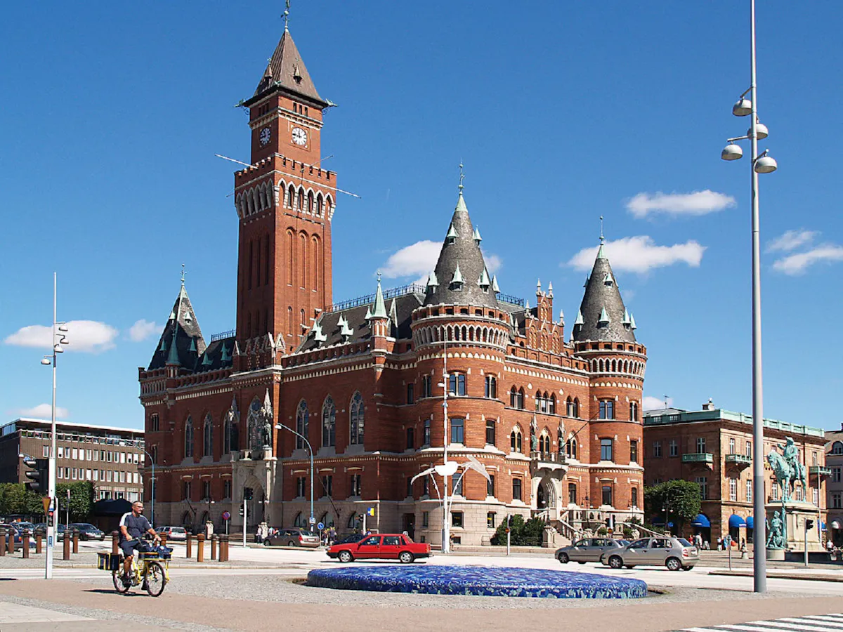 1200px-Helsingborg_town_hall.jpg