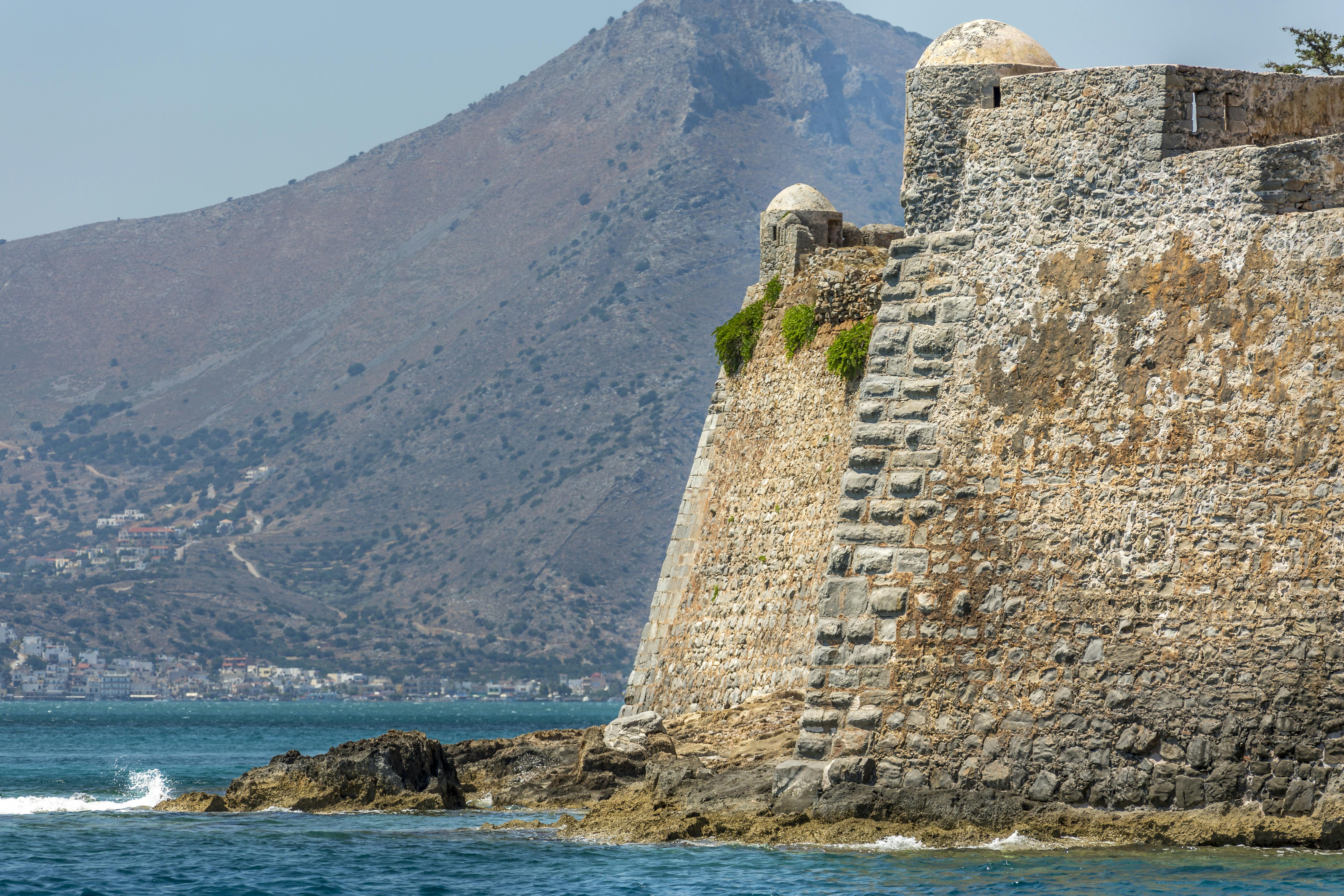 Het eiland Spinalonga vanuit Rethymnon