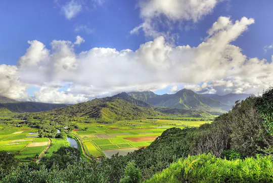 Hawaii movie tour of Kauai