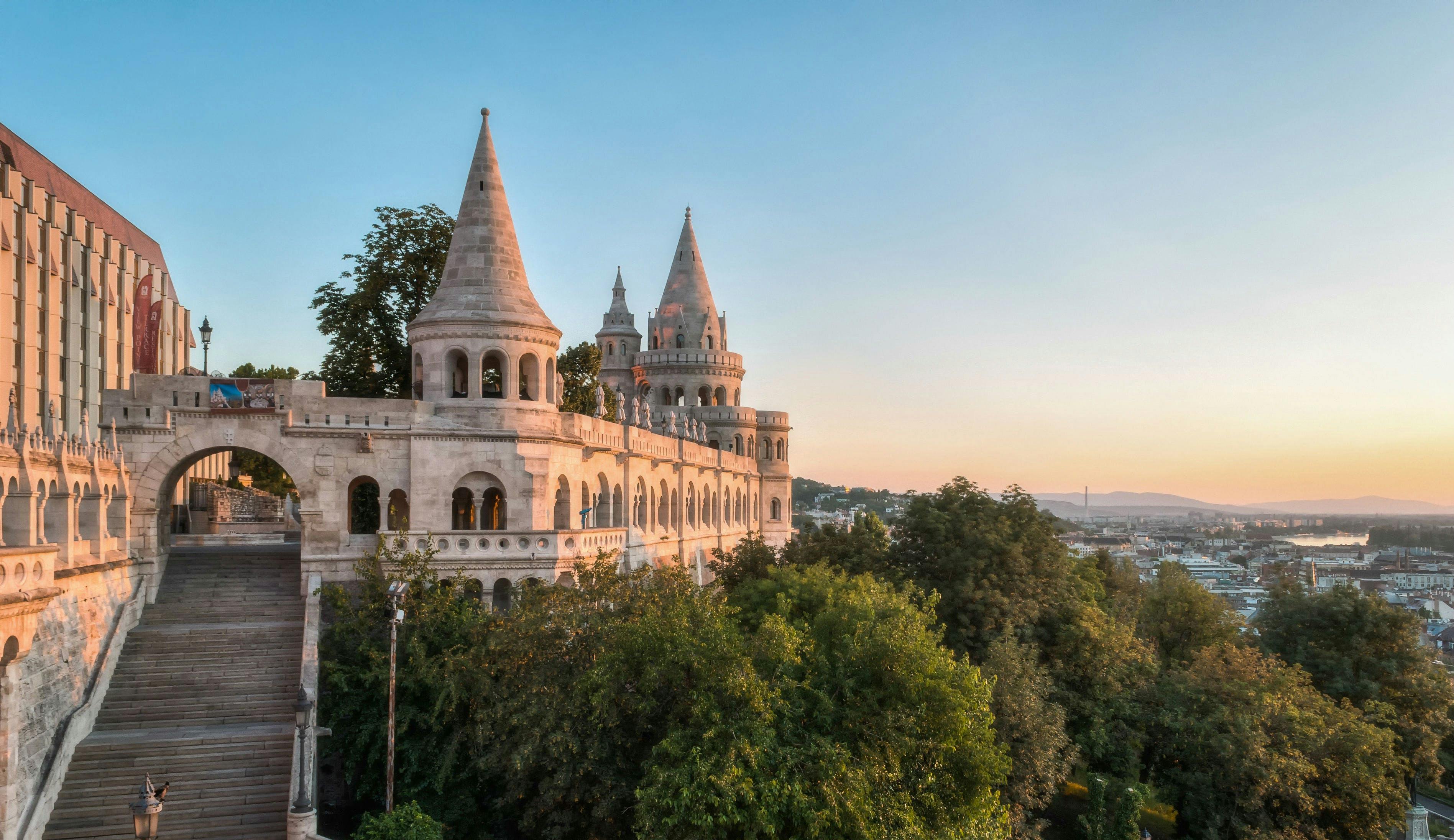 3-hour guided tour of Budapest