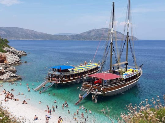 Boottocht naar de noordelijke baaien vanuit Kusadasi met optionele transfers