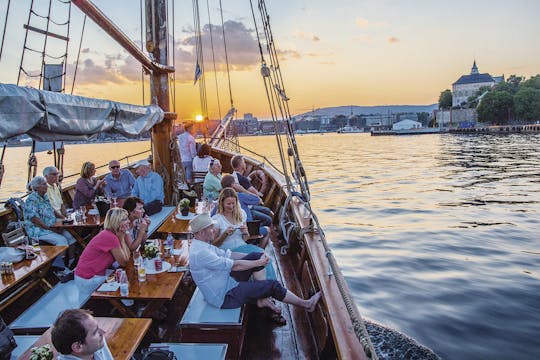 Croisière en soirée dans le fjord avec buffet de crevettes