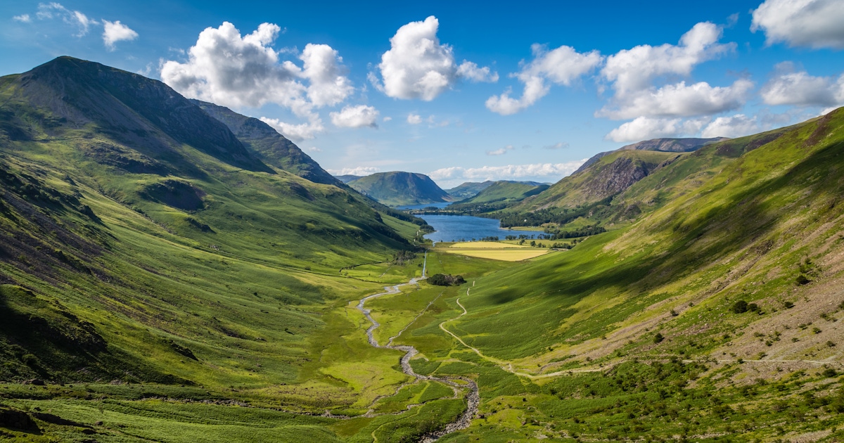 Things to do in the Peak District: tours and activities