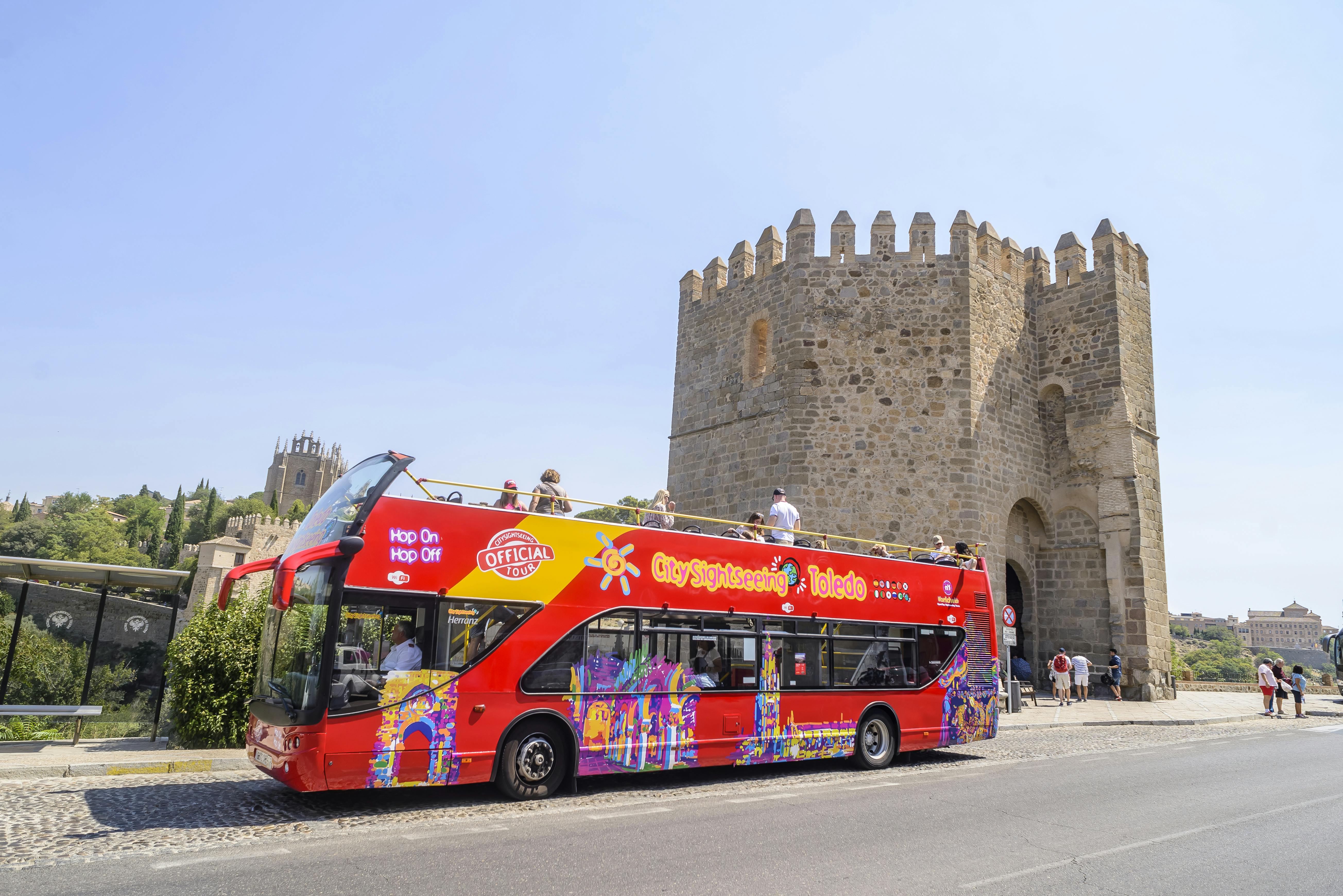 Recorrido en autobús con paradas libres City Sightseeing por Toledo