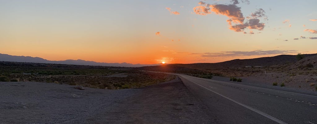 Selbstgeführte E-Bike-Tour durch den Red Rock Canyon bei Sonnenaufgang