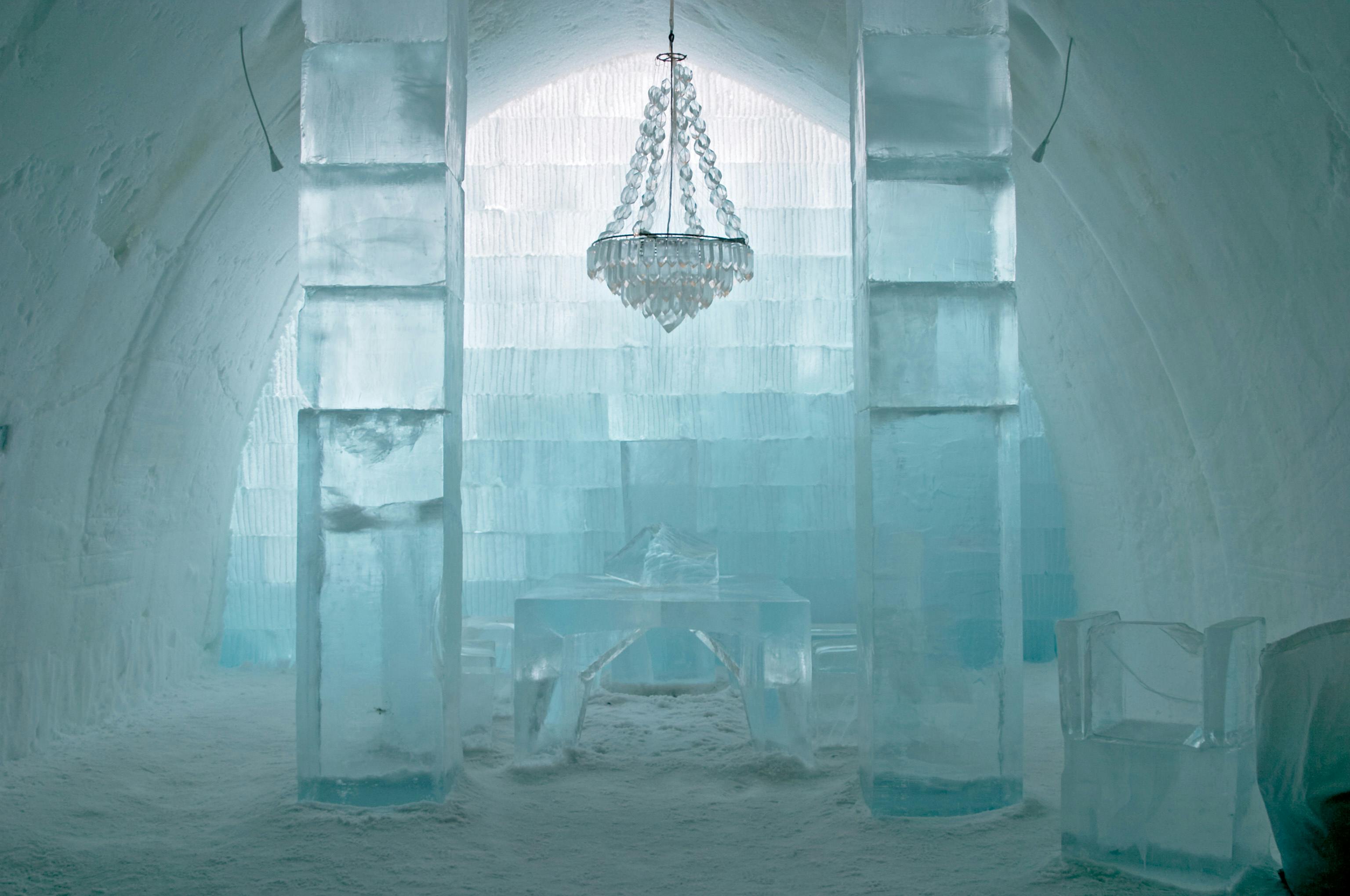 Ледяной дом изнутри