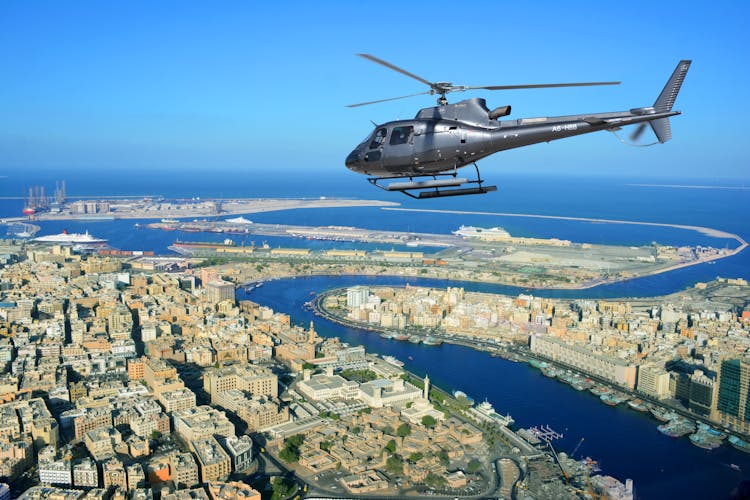 22-minute Helicopter tour over Dubai