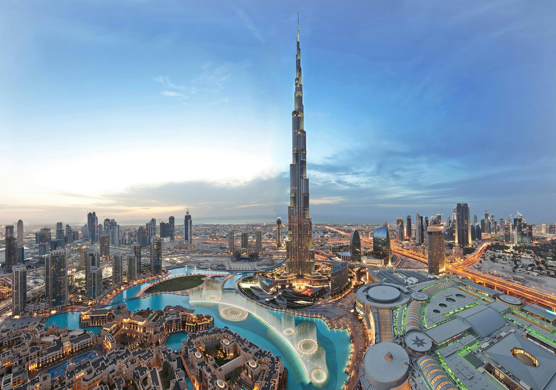Dubai Tagestour mit Burj Khalifa und Dubai Aquarium