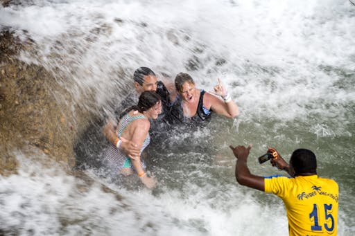 Dunn's River Falls & Nine Mile Tour