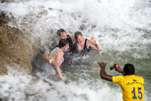 Dunn's River Falls & Nine Mile Tour
