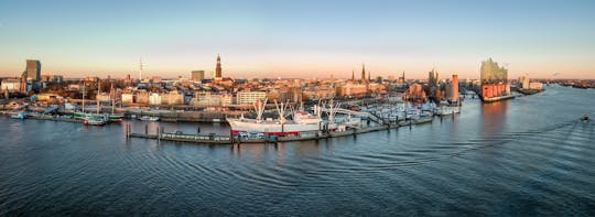 Visita guiada à Filarmônica do Elba com cruzeiro no porto de Hamburgo
