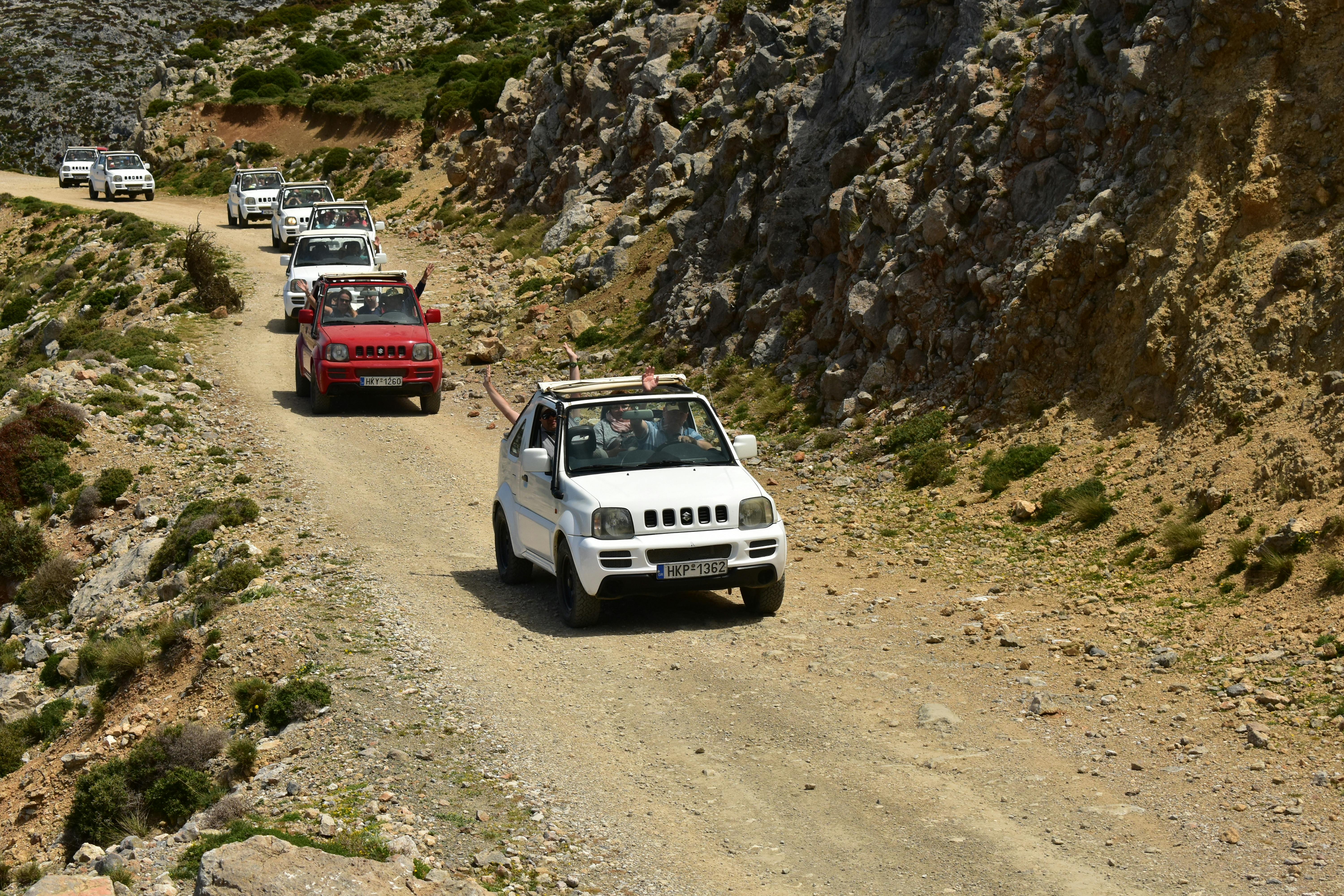 Wycieczka samochodem z napędem 4x4 po kreteńskich górskich miejscowościach