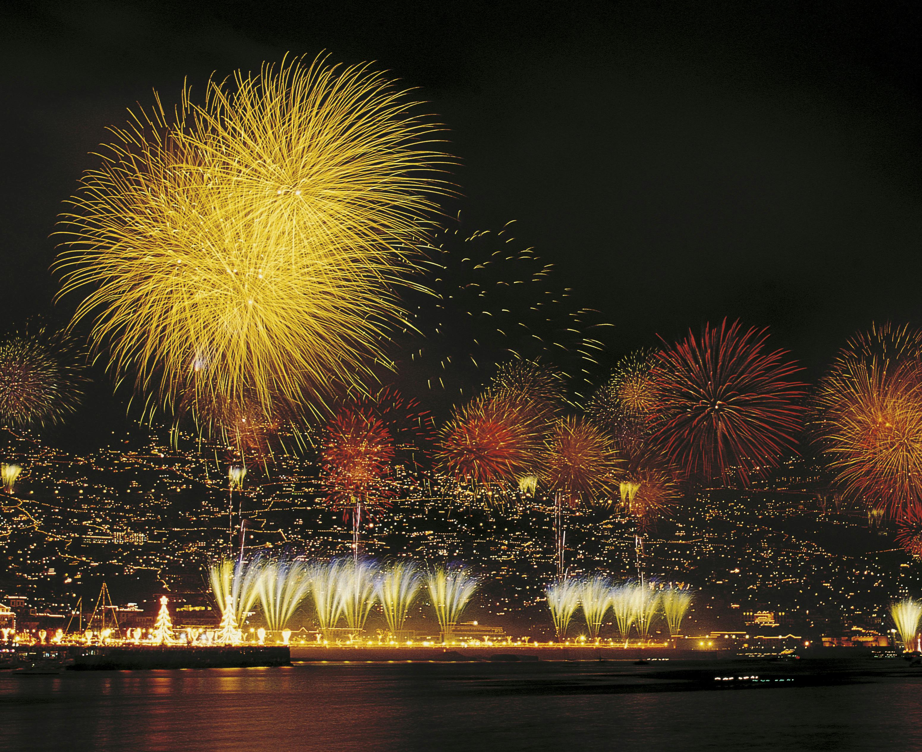 Le feu d'artifice du Nouvel An de Madère