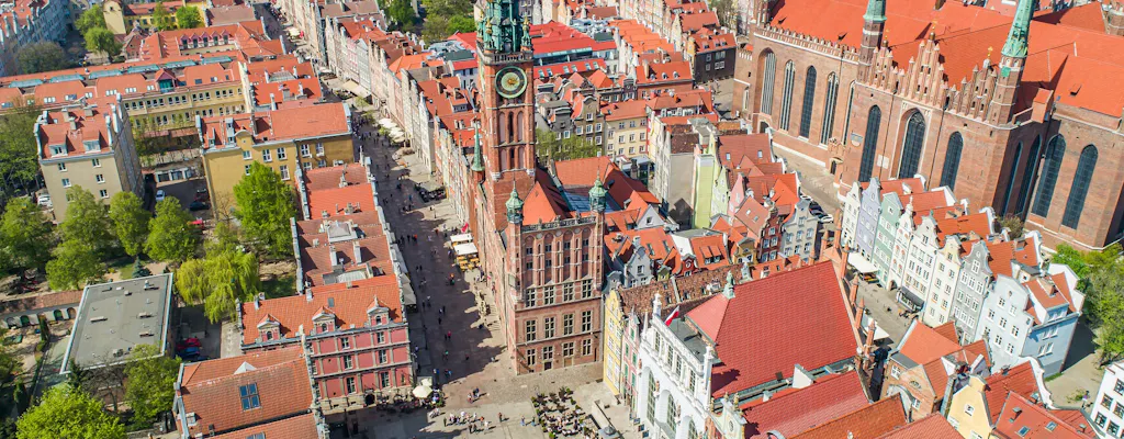 Dlugi Targ Street