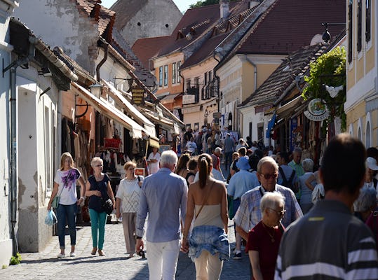 Szentendre Artists' Village guided tour from Budapest