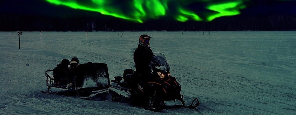 Balade en traîneau aurores boréales avec barbecue lapon