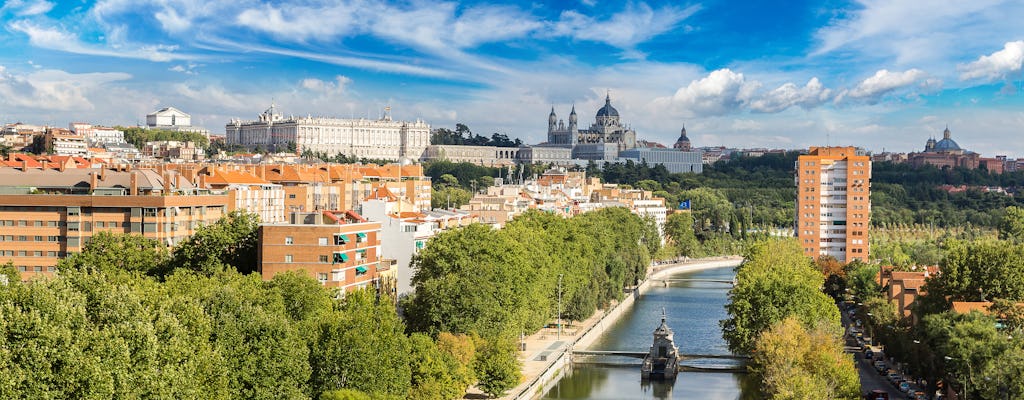 Passeio de scooter com equilíbrio automático Madrid Río