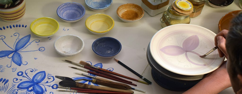 Decoratieworkshop aardewerk tot stof in Cagli