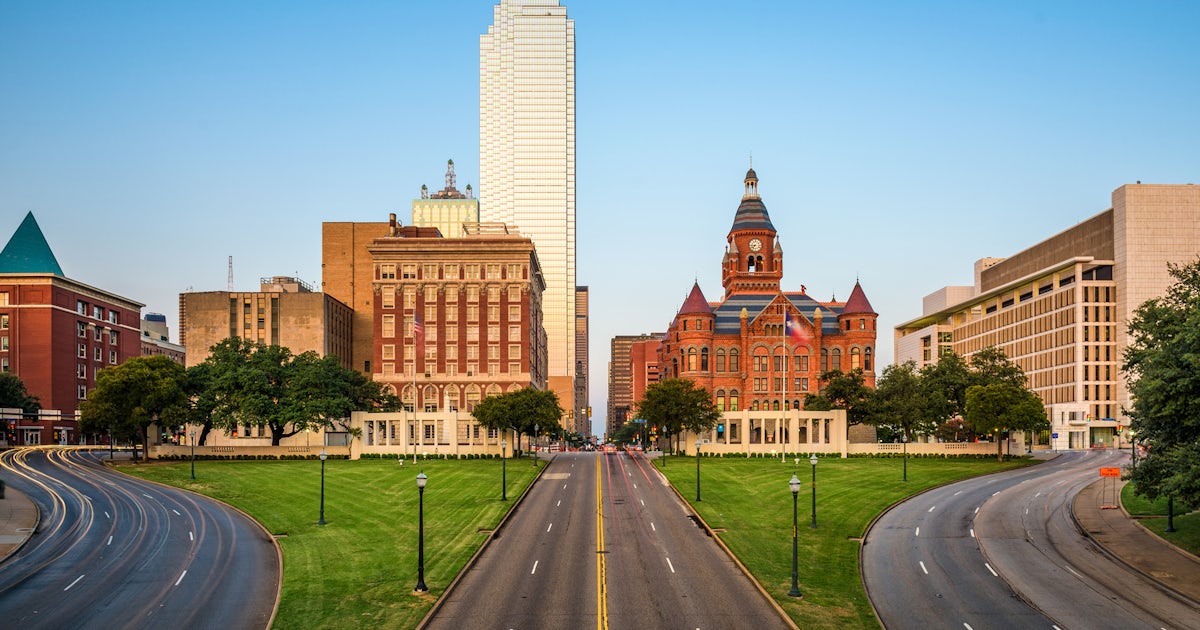 Jfk Assassination Walking Tour And Sixth Floor Museum