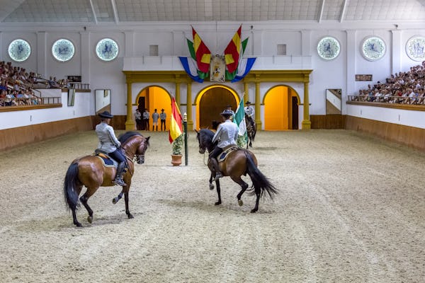 Artful festivities at La Garde Républicaine equestrian arena for