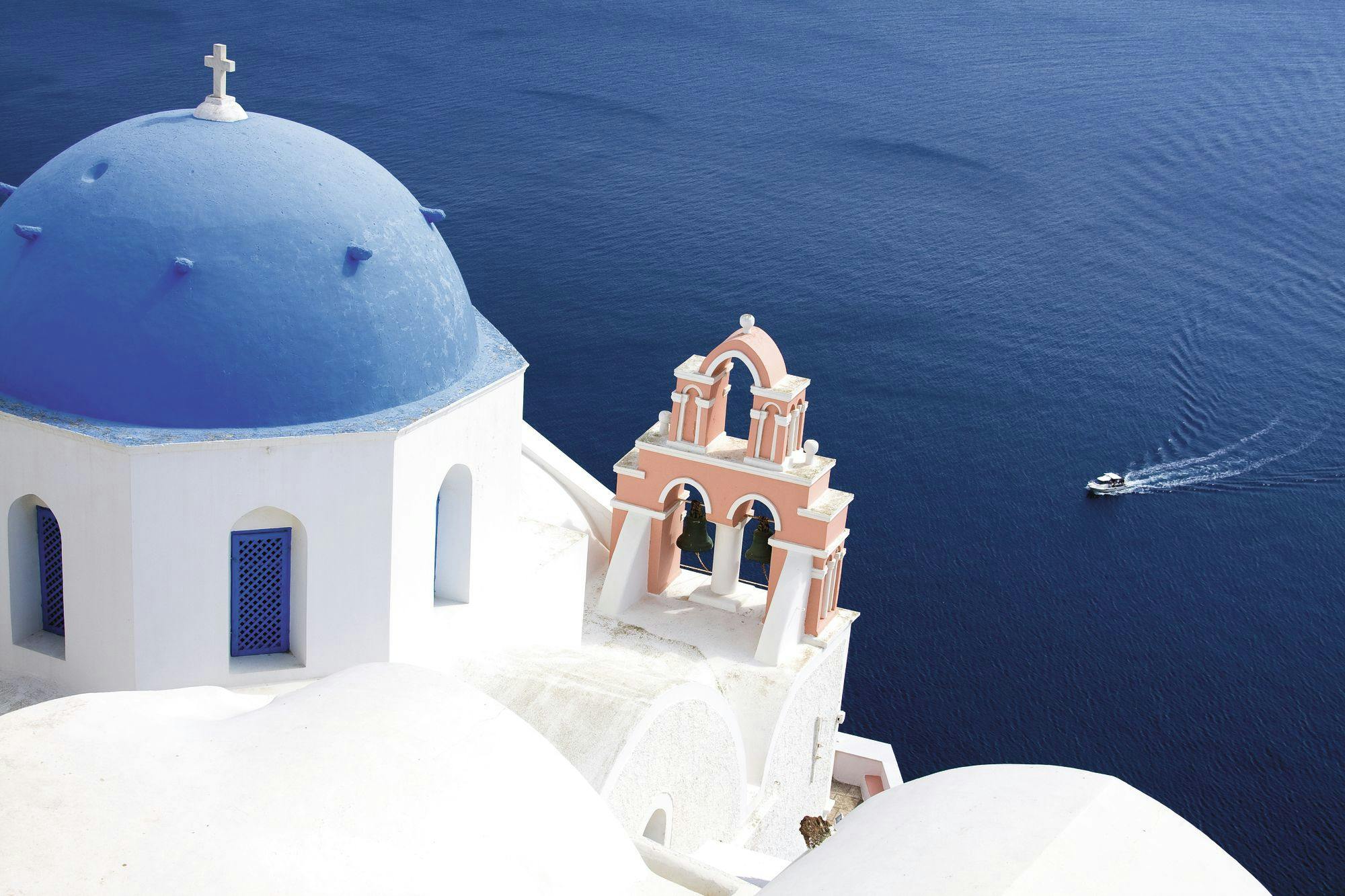 Santorini Tour from Rethymnon & Chania Area