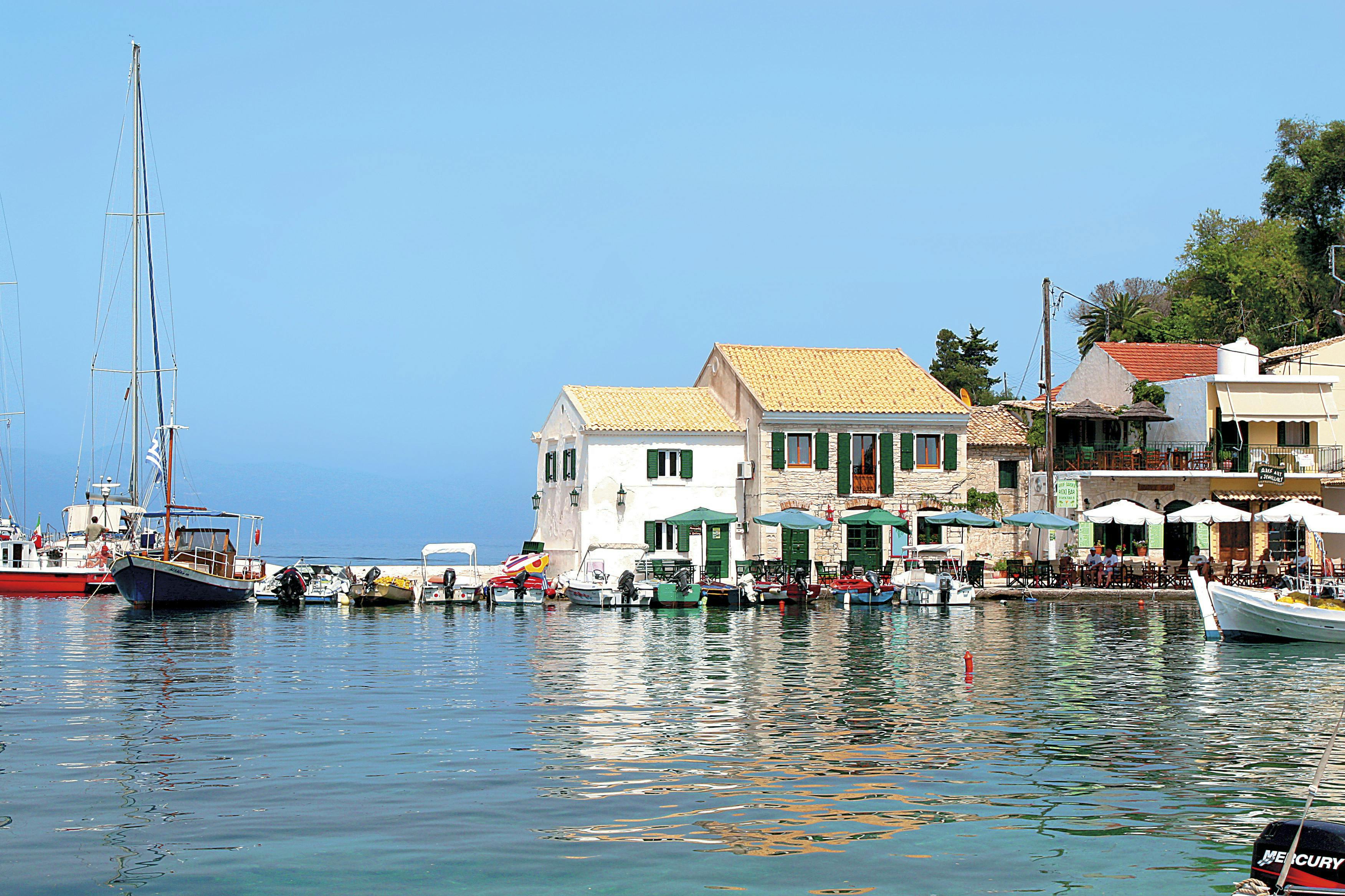 Paxos and Antipaxos Cruise