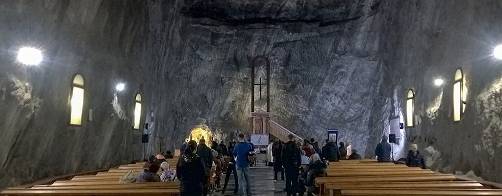 Viagem de um dia à Mina de Sal Praid e a maior estátua de Jesus na Europa Oriental
