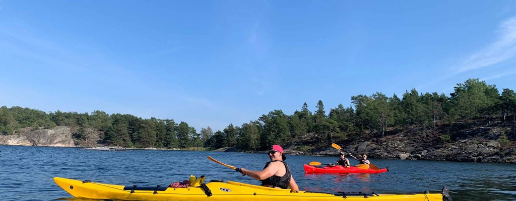 Eco-tour guiado en kayak por el archipiélago de Estocolmo