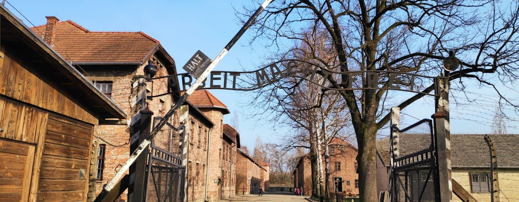 Miejsce Pamięci Auschwitz-Birkenau i kopalnia soli w Wieliczce w ciągu jednego dnia z Krakowa