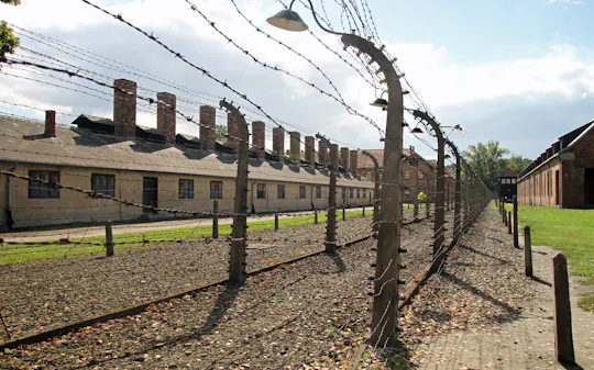 Biglietto d'ingresso salta fila per Auschwitz-Birkenau e visita guidata ufficiale
