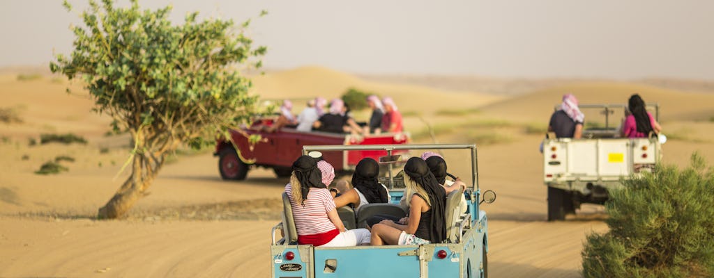 Safári tradicional pelo deserto saindo de Dubai