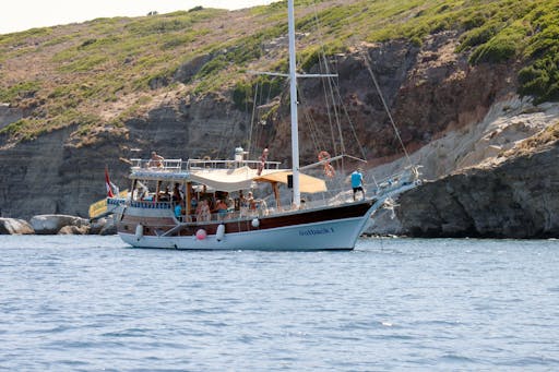 Turquoise Cruise