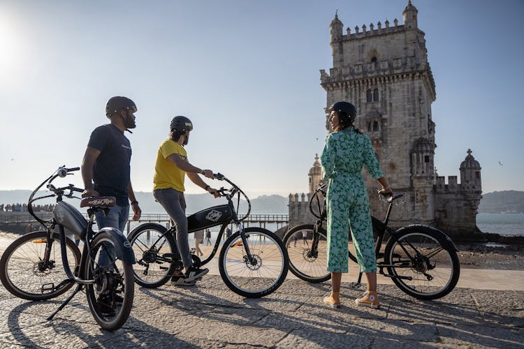 Follow the river e-bike tour in Lisbon