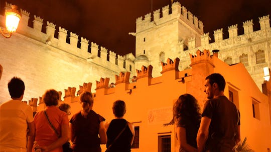 Misterios y leyendas a la luna de Valencia