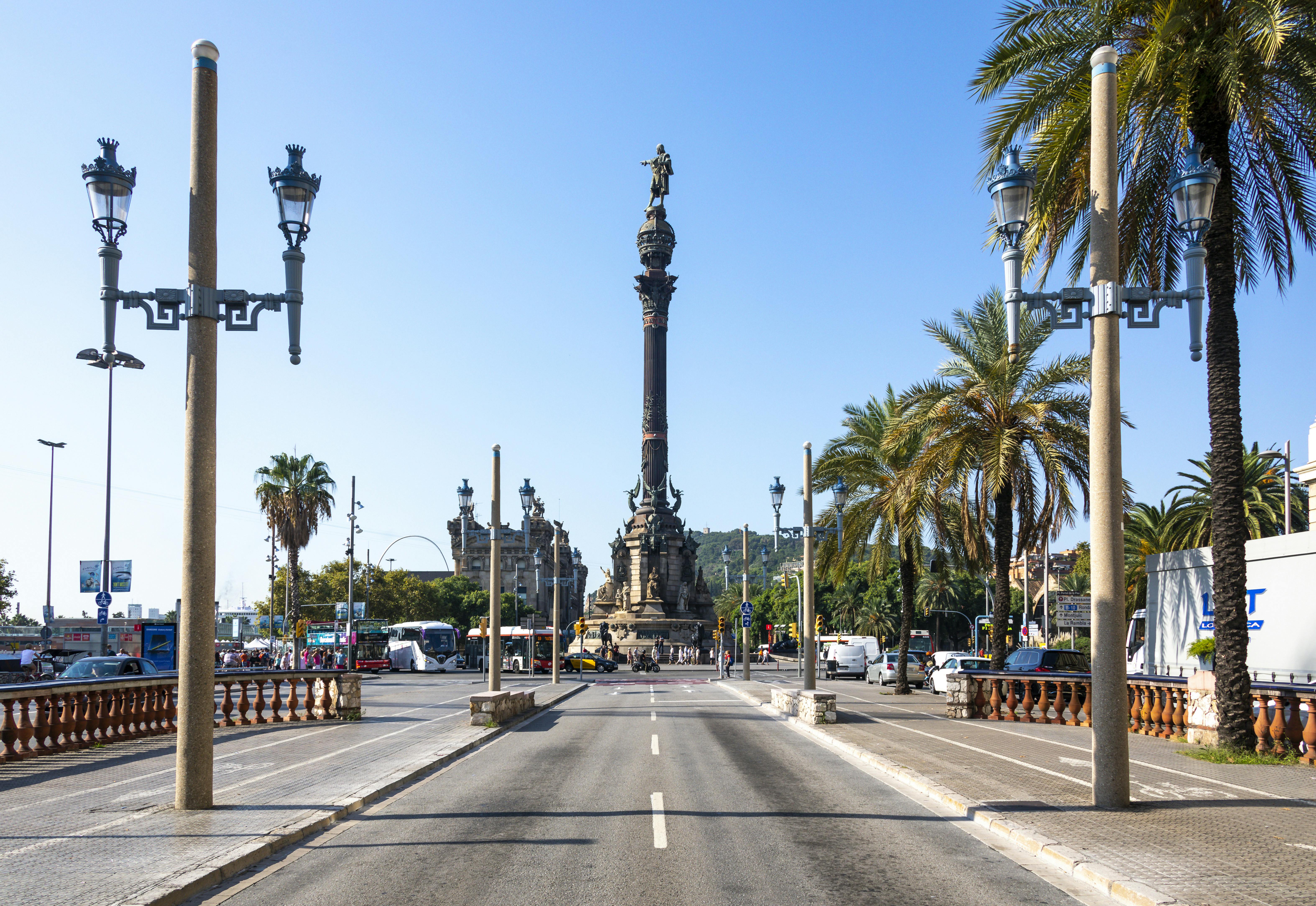 Barcelona Door to Door