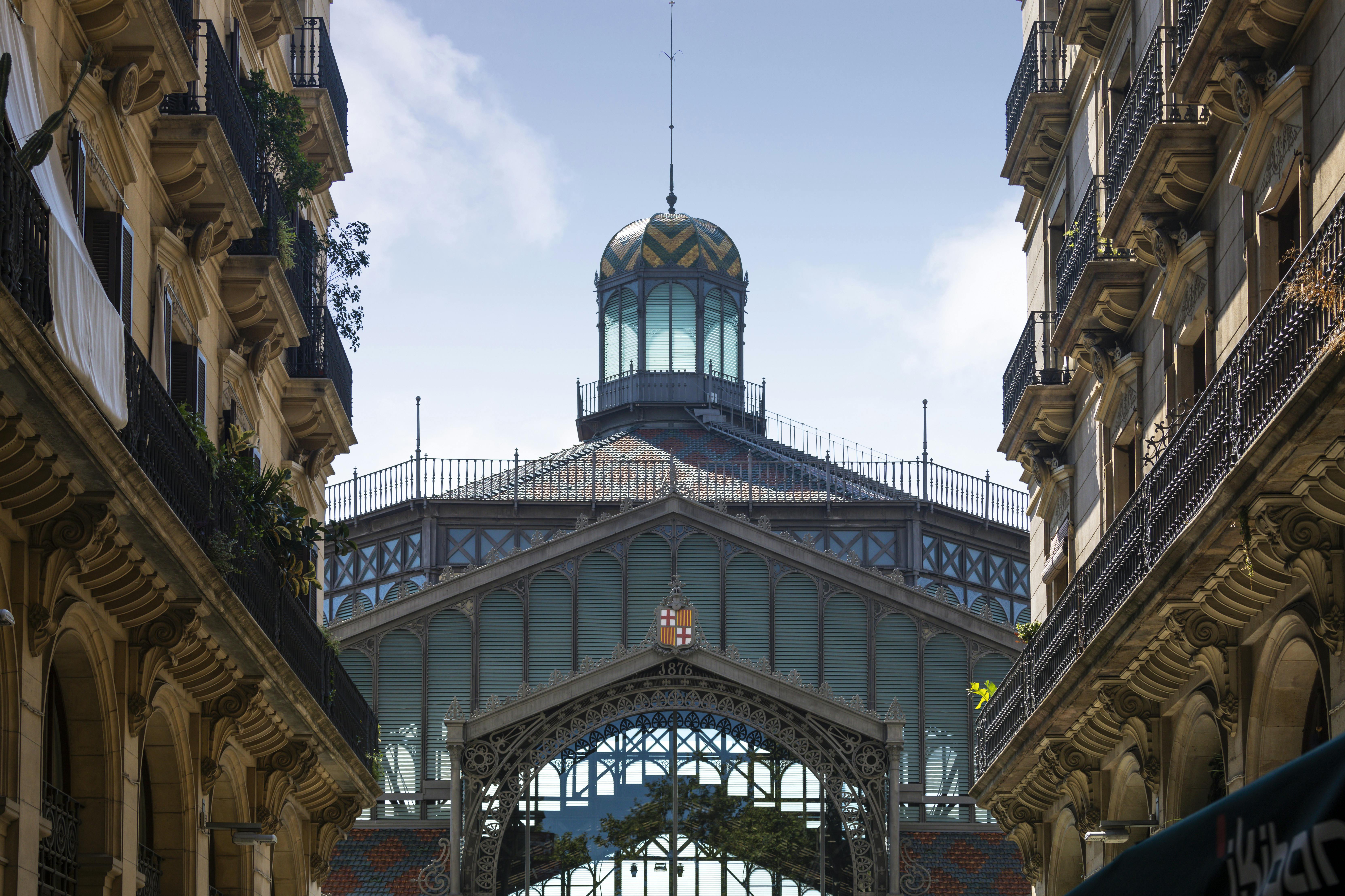 Barcelona Door to Door