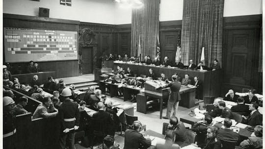 Privérondleiding door Neurenberg WWII, rechtszaal 600 en 3e Rijk